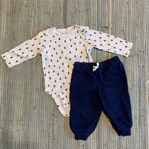 Carter’s 6 month tree set